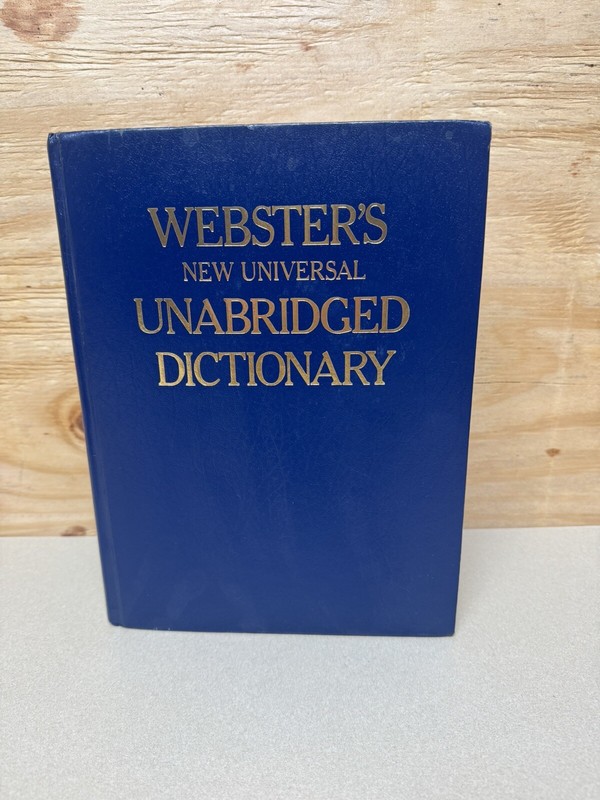 Webster New Universal Unabridged Dictionary Deluxe Second Edition 1983