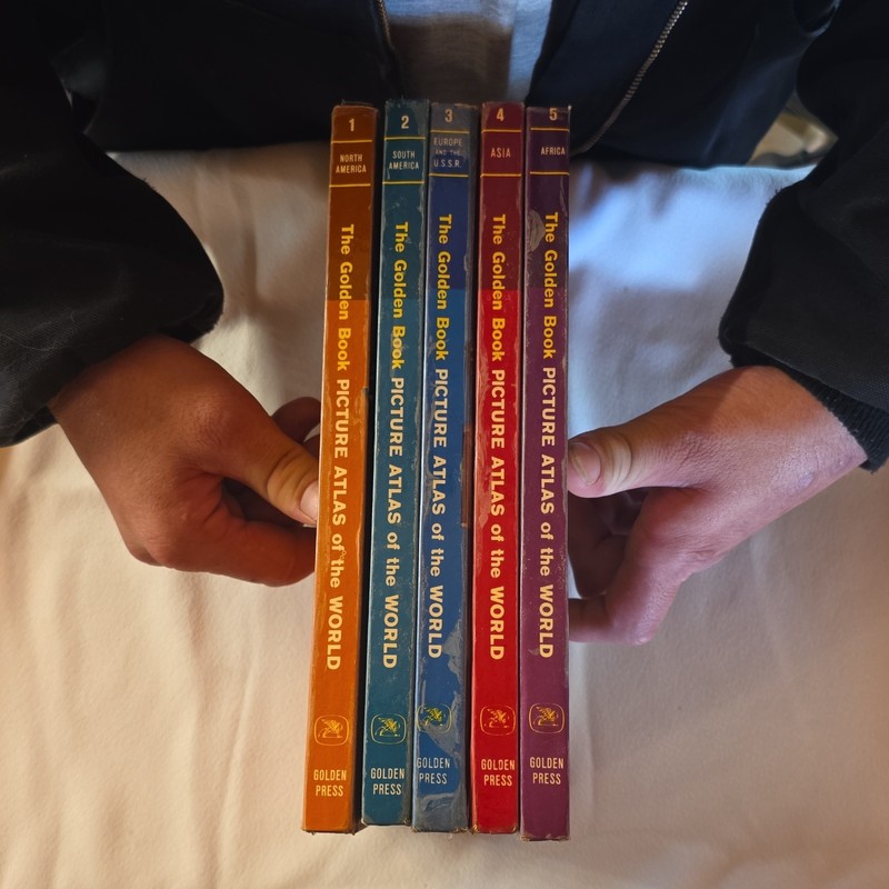 Golden Book Picture Atlas of the World Box Set Books 1-5 Geography English 1960