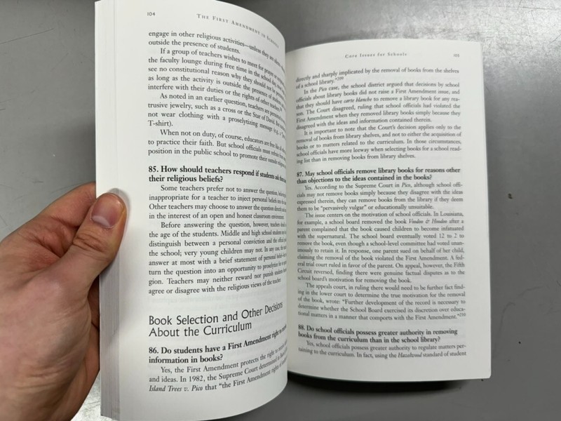 The First Amendment in Schools: A Guide from the First Amen - VERY GOOD gallery