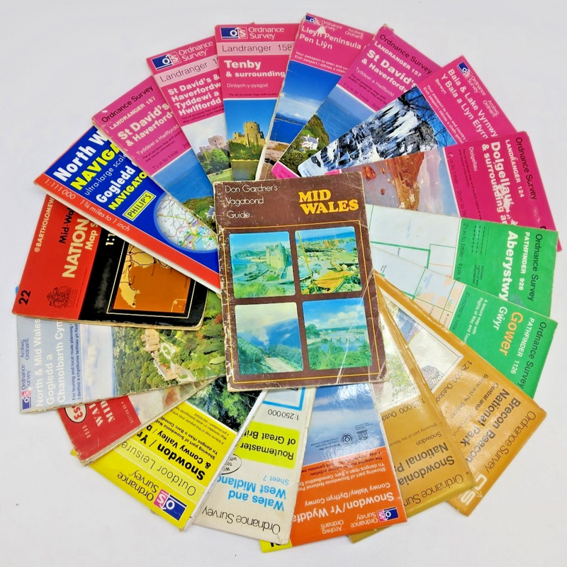 Bundle X19 Road/Leisure/Walking Maps & Guides to WALES, Ordnance Survey, Philips
