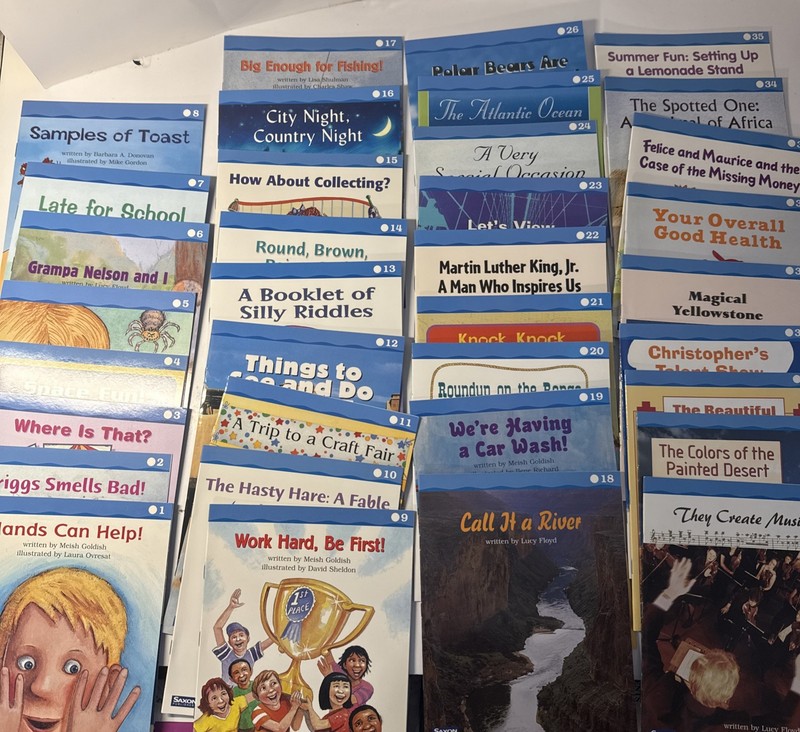 saxon phonics and spelling grade 3, (2003 ) 35 Level A Fluency Readers Set, Rare