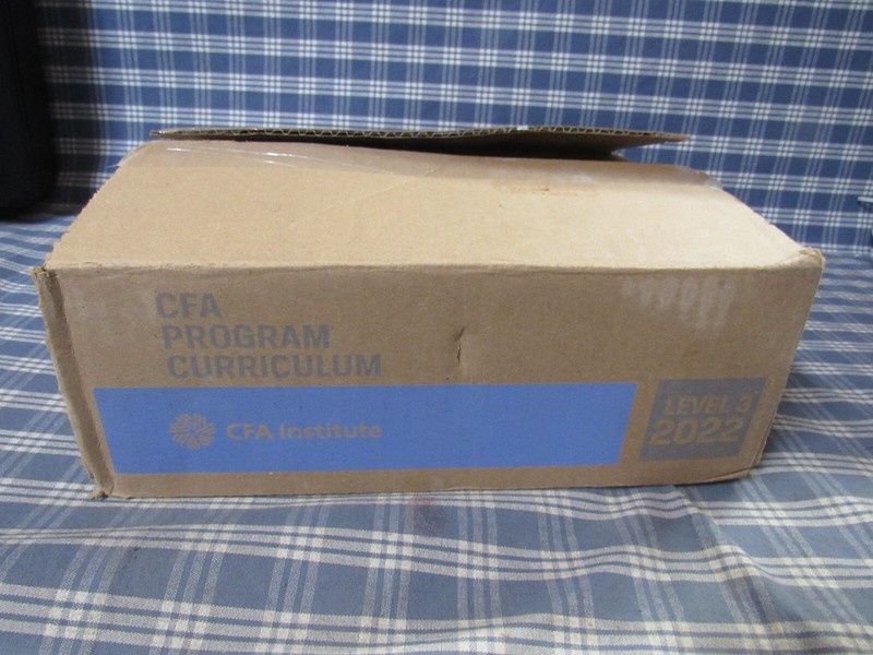 CFA Institute Program Curriculum Level III 2022 Paperback New Open Box FREE SHIP gallery