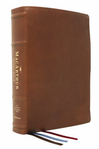 Holy Bible : New American Standard Bible, Macarthur Study Bible, Brown, Premi…
