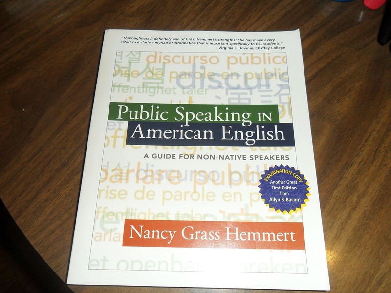 Public Speaking in American English: A Guide for Non-Native Speakers