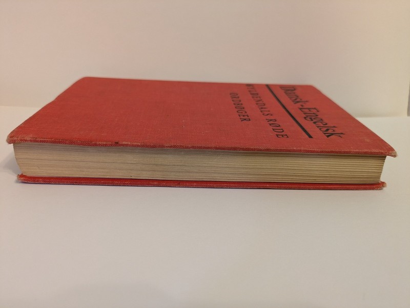 Danish-English dictionary: Dansk-Engelsk Gyldendals Rode Ordboger 1977 Hardback gallery