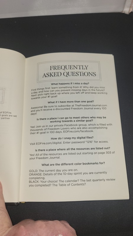 The Freedom Journal Accomplish Your Goal In 100 Days John Lee Dumas, New No Box gallery