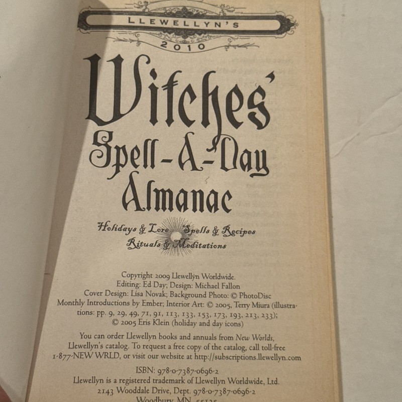 Annuals-Witches' Spell-A-Day Almanac Ser.: Llewellyn's 2010 Witches' Spell-A-Day gallery