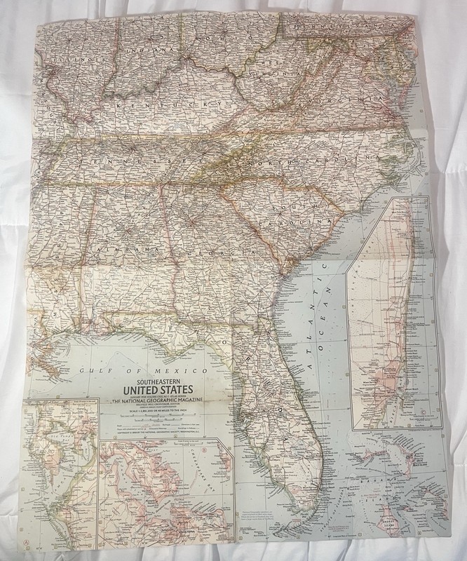 National Geographic Magazine, 19×25 Paper Map, South Eastern United States,1958*