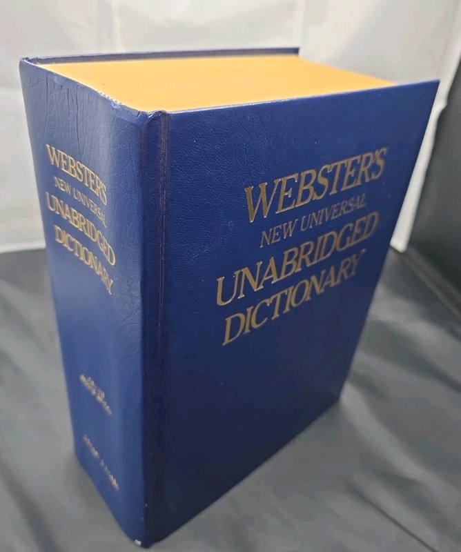 1983 Webster’s New Universal Unabridged Dictionary Deluxe 2nd Edition
