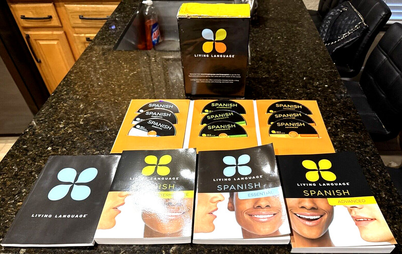 Living Language Spanish by Living Language Essential (2011, Complete