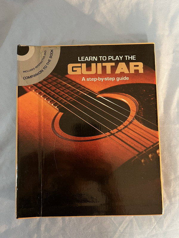 Learn to Play the Guitar: A Step-by-Step Guide, Book and DVD Set