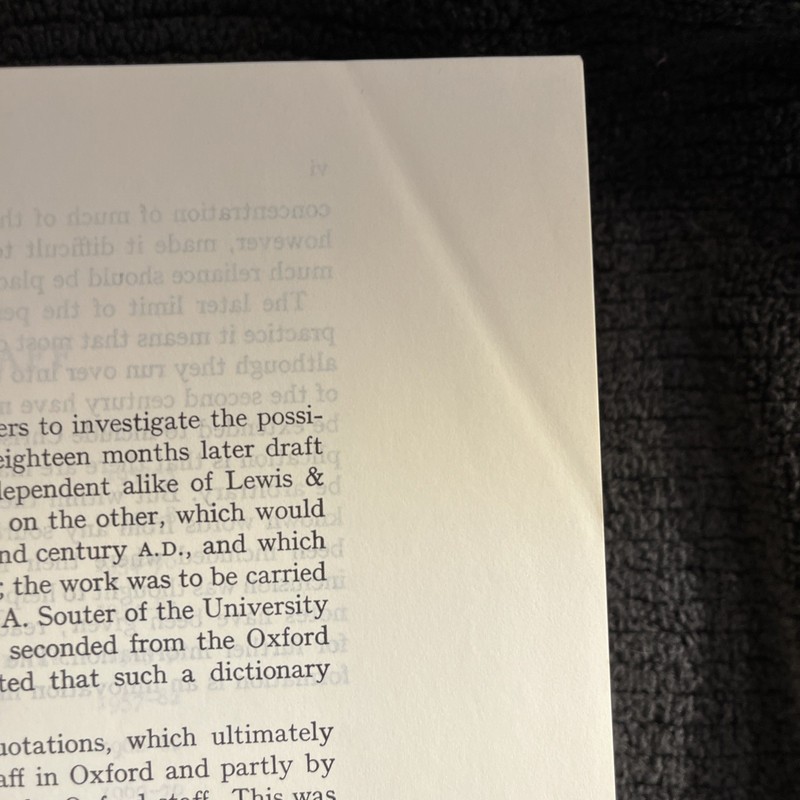 OXFORD LATIN DICTIONARY by P. G . W. Glare Oxford Press 1983 gallery