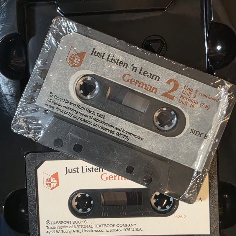 Just Listen 'N' Learn - GERMAN contains 3 Cassettes & 1 Paperback 2nd Ed gallery