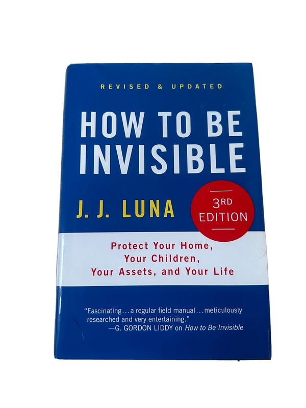 How to be invisible Book