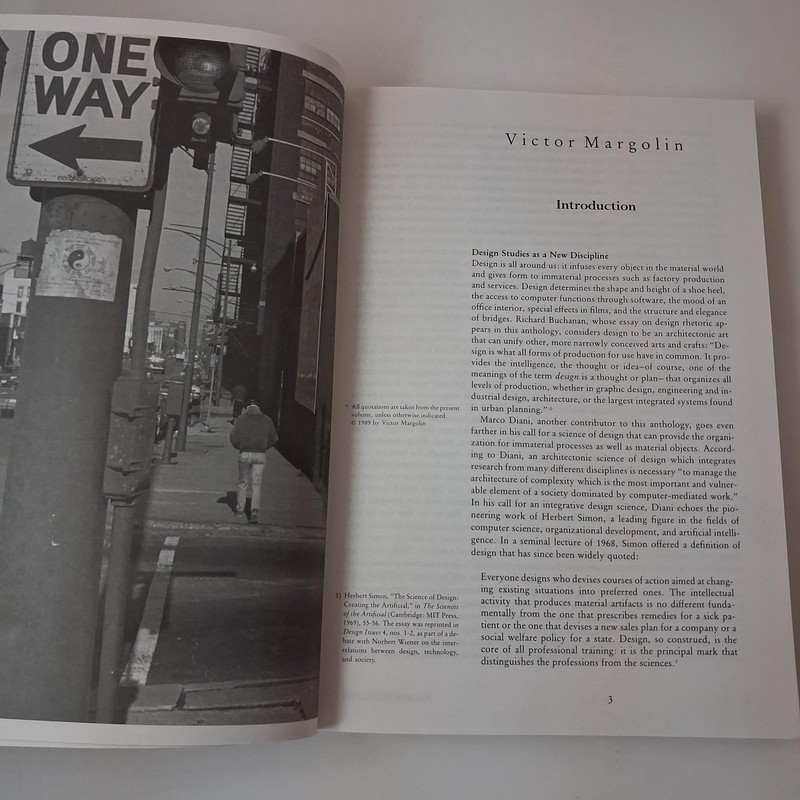 Vintage Design Discourse Victor Margolin Univ Of Chicago Press Peach PB 1989 gallery