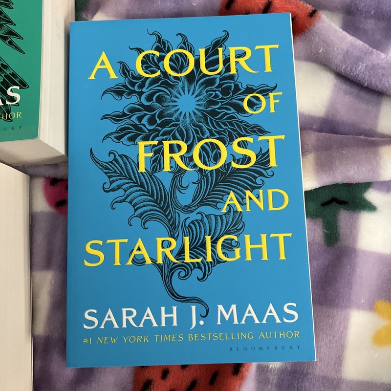 A Court of Thorns And Roses Paperback Books 2-6 (5 books) 4 Paperback 1 Hard gallery