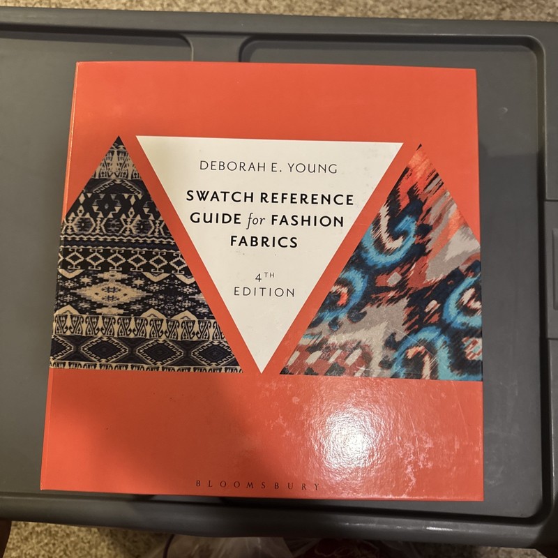Swatch Reference Guide for Fashion Fabrics 4th Ed Deborah E. Young w/ Swatches