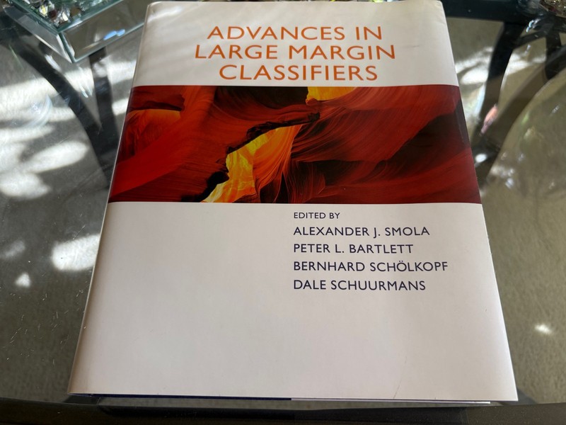 A J Smola & P L Bartlett (eds) – Advances in Large Margin Classifiers | NEW