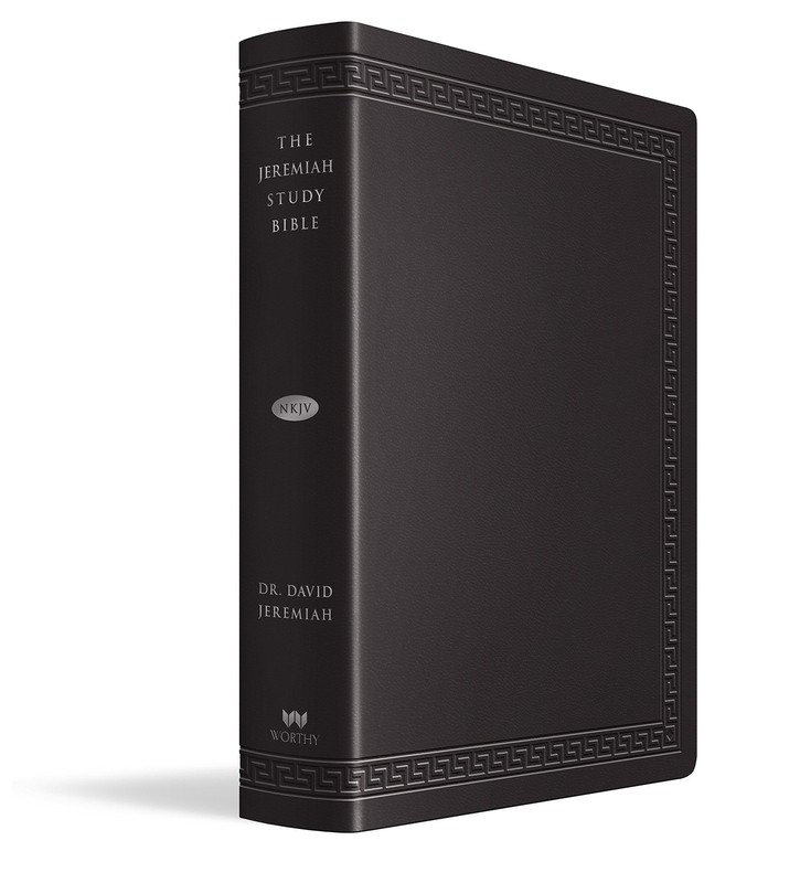 The Jeremiah Study Bible, NKJV Large Print Edition, Black LeatherLuxe®: Wha…