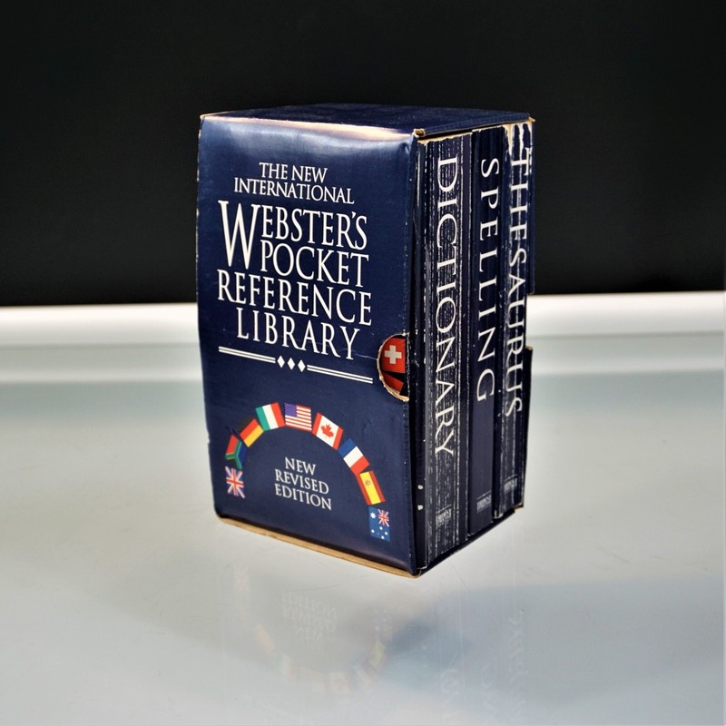 The New International Webster’s Pocket Reference Library 3 Book Boxed Set PB