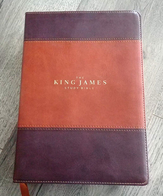 KJV The King James Study Bible Leathersoft Color Edition by Thomas Nelson