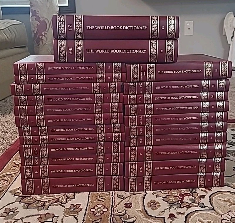 1986 Edition The World Book Encyclopedia COMPLETE SET 22 Volume + Dictionaries