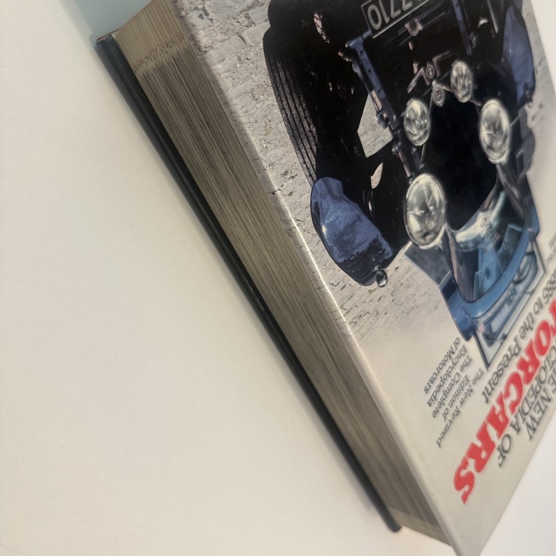 New Encyclopedia of Motorcars Hardcover 1885 to the Present Georgano 1982 VTG DJ gallery