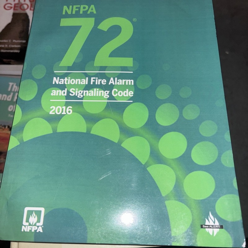 NFPA 70, National Electrical Code : 2017 Edition by (NFPA) National Fire…