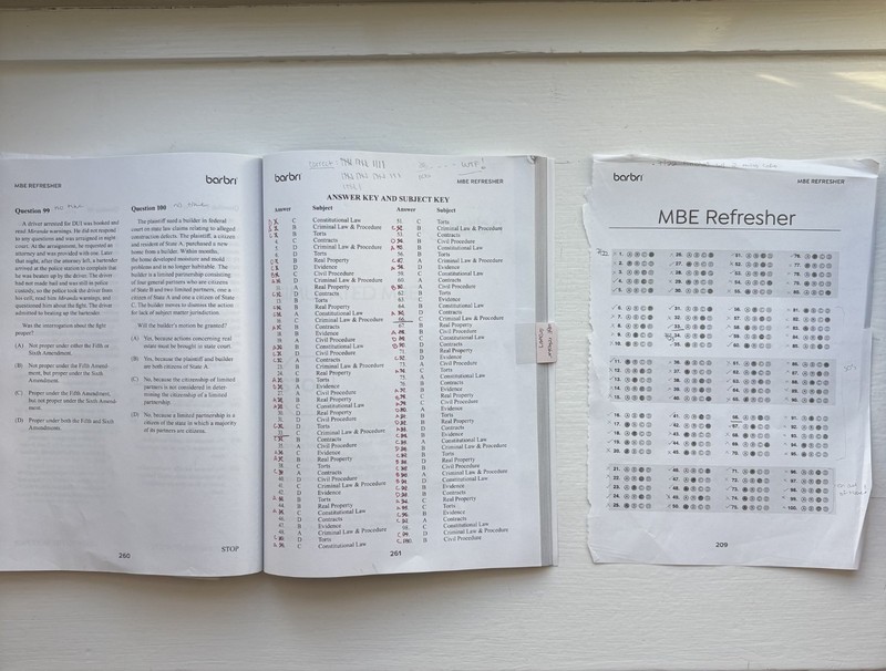 BARBRI UBE 2025–2026 FULL SET Latest Edition – Complete – See Condition gallery