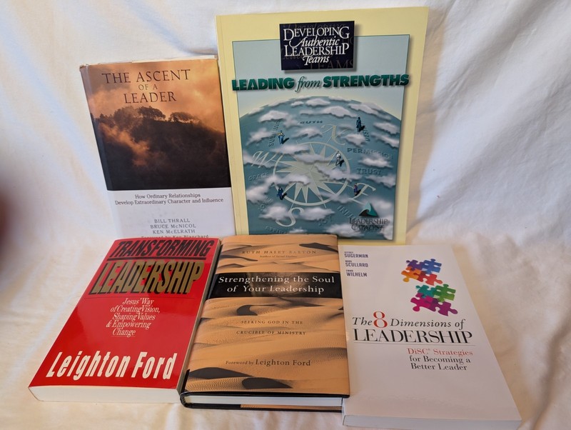 5 Christian Leadership Books (4 Brand New, 1 Slightly Used), Descript For Titles