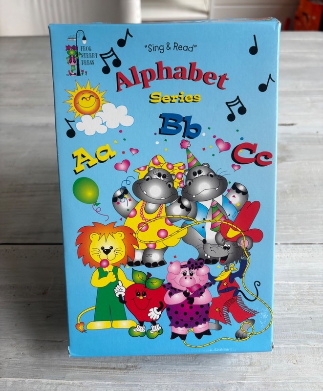 NEW Frog Street Press FST3876 Sing & Read Alphabet Little Book Collection Set Ph