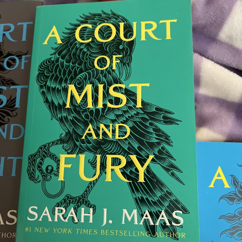 A Court of Thorns And Roses Paperback Books 2-6 (5 books) 4 Paperback 1 Hard gallery