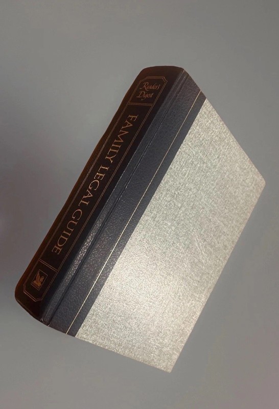 Family Legal Guide READERS DIGEST Hardcover Book 1984 Printing Vintage VGC