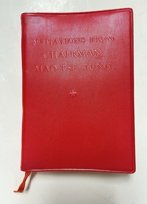 1966 QUOTATIONS FROM CHAIRMAN MAO TSE-TUNG 1ST ED Little Red Book – English