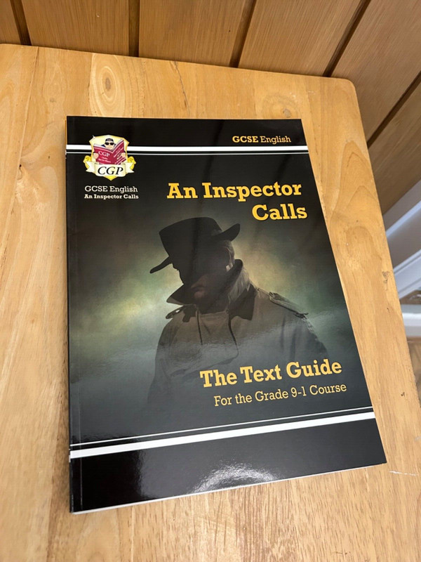 CGP GCSE English An Inspector Calls The Text Guide 9 -1 -excellent