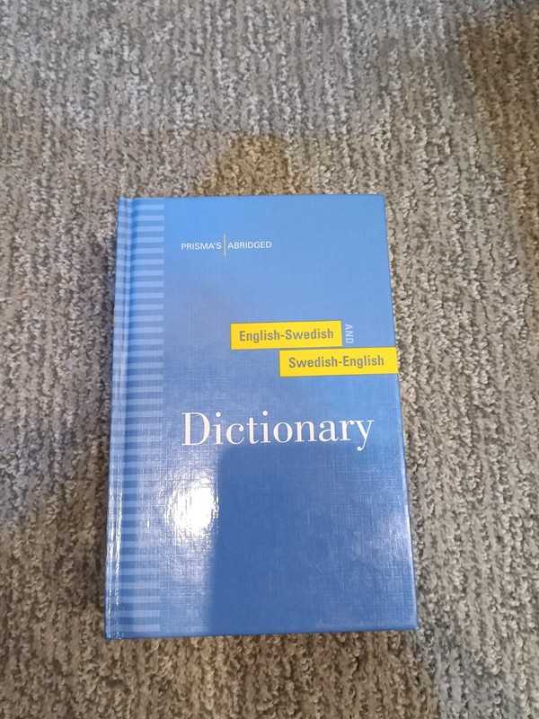 Prisma’s Abridged English-Swedish and Swedish-English Dictionary (1998) [VG]