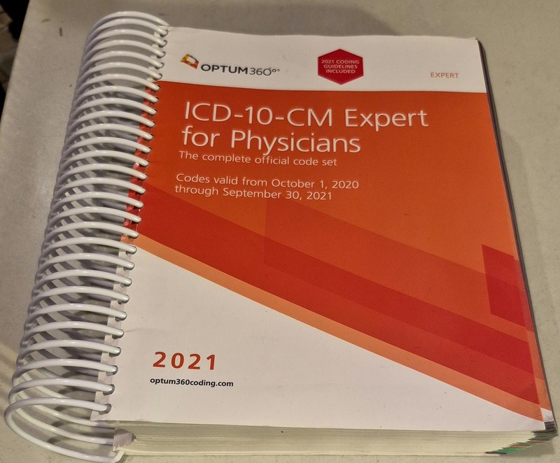 ICD-10-CM 2021 Expert for Physicians with Guidelines (Spiral)
