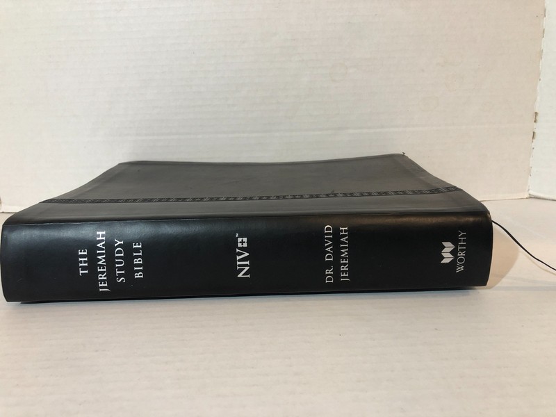 The Jeremiah Study Bible NIV Dr. David Jeremiah Black Burnished Edge Leatherluxe gallery